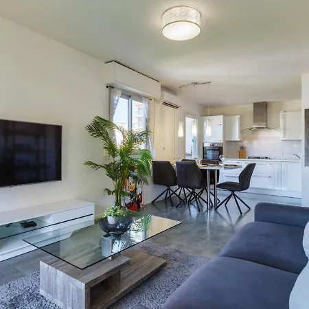 2 Ch Vue & Montagne, Terrasse, Parking * Antibes